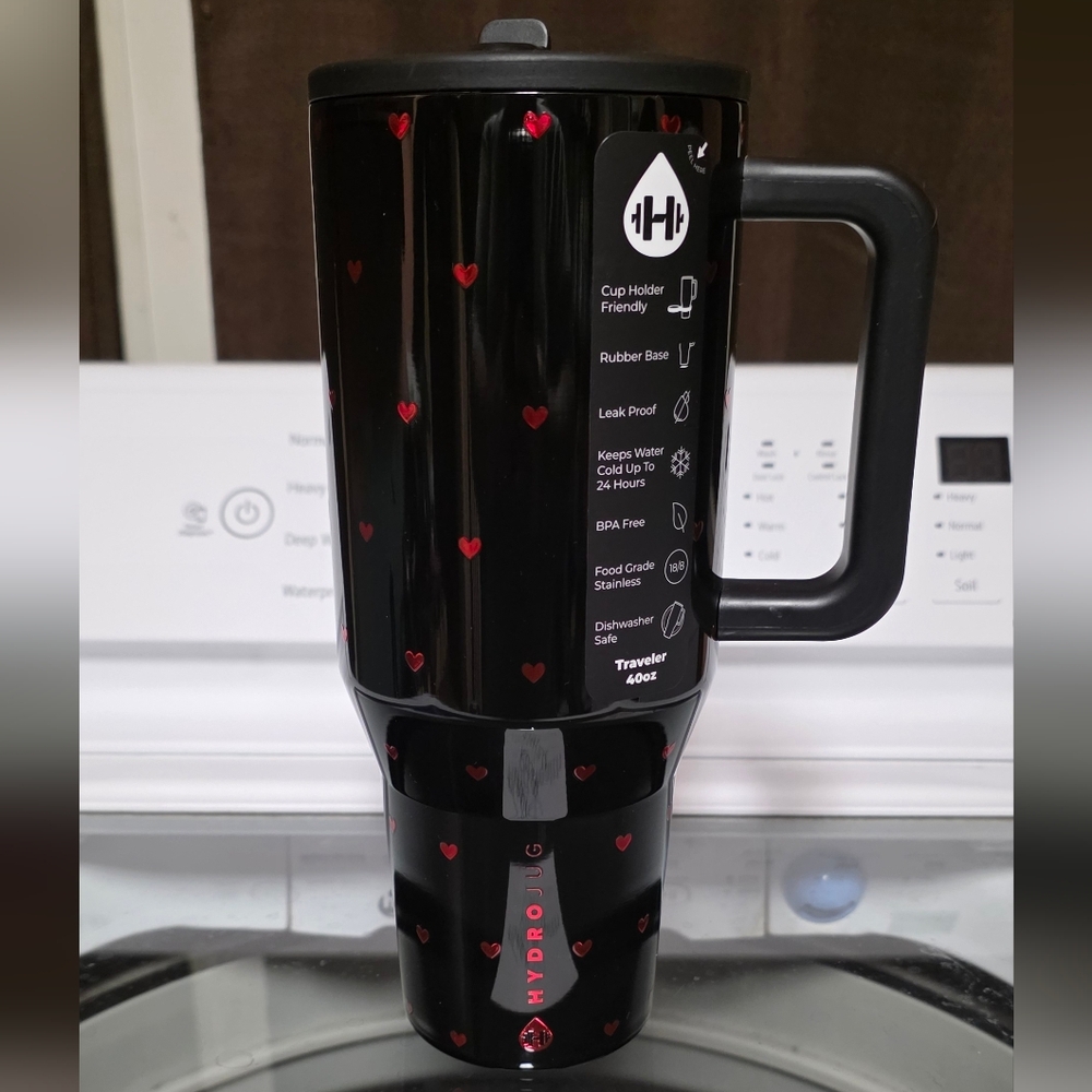 Hydrojug Queen Of Hearts 40oz Traveler